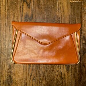 Elegant Tan Leather Clutch